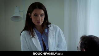 Silvia Sabio Examina o seu Fillo Galo Erección