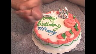 Fauna - Feliz Aniversario de 18 anos Que Me 02 - escena 2 - video 3