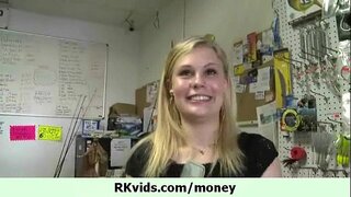 Quente rapaza adolescente imos foder seu diñeiro de 10