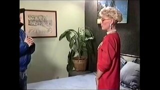 Abbey Gale Pornohviezdu búchanie análny vintage