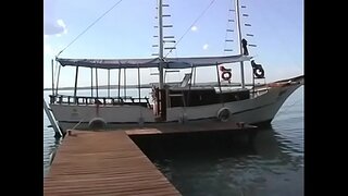 Latina quente rubio recibe o seu idiota fodido ao aire libre na ponte Latina quente rubio recibe o seu idiota fodido ao aire libre na ponte