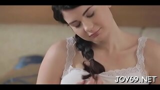 Prurient Lucy L. sakte å komme naken bare for moro skyld