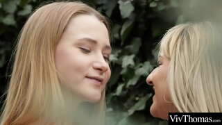 Sexy teen girlfriends lick gach cuid eile fliuch pussies Sexy teen girlfriends lick gach cuid eile fliuch pussies